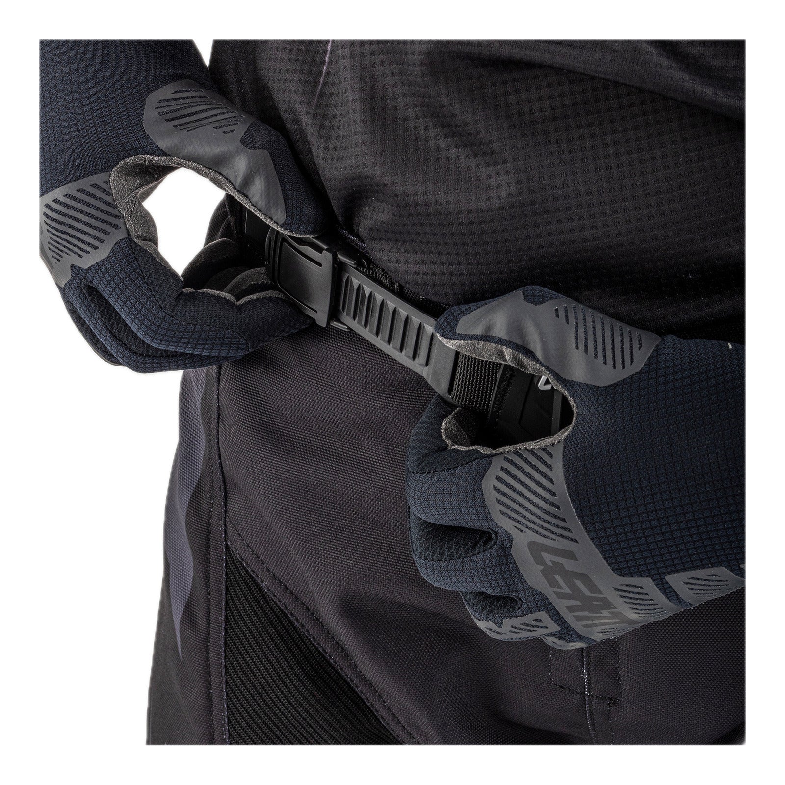 Leatt 2025 3.5 Junior Ride Kit - Black