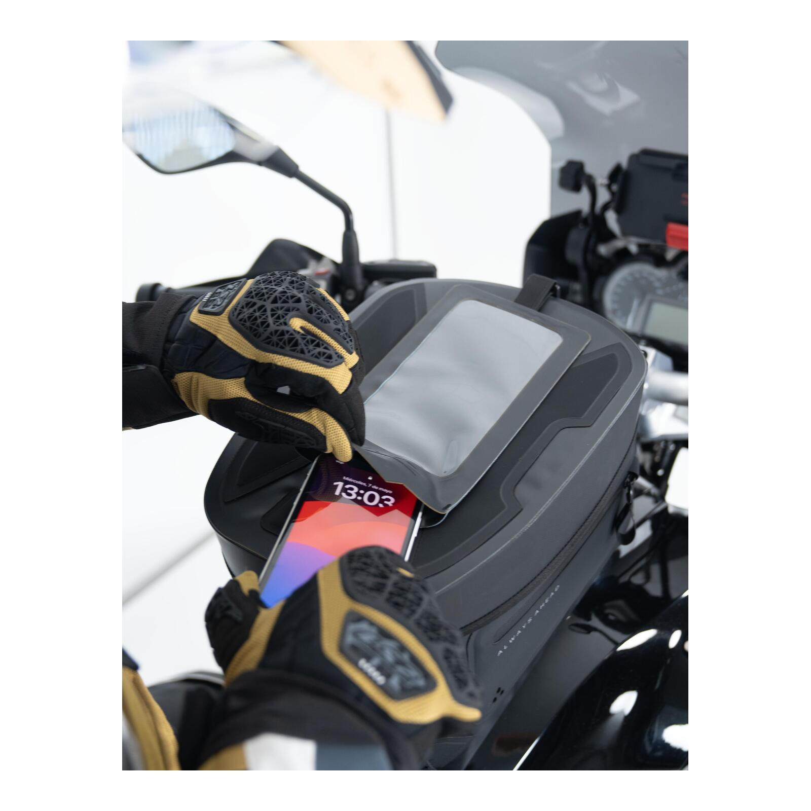 LS2 Move Ahead WP 15L Tank Bag