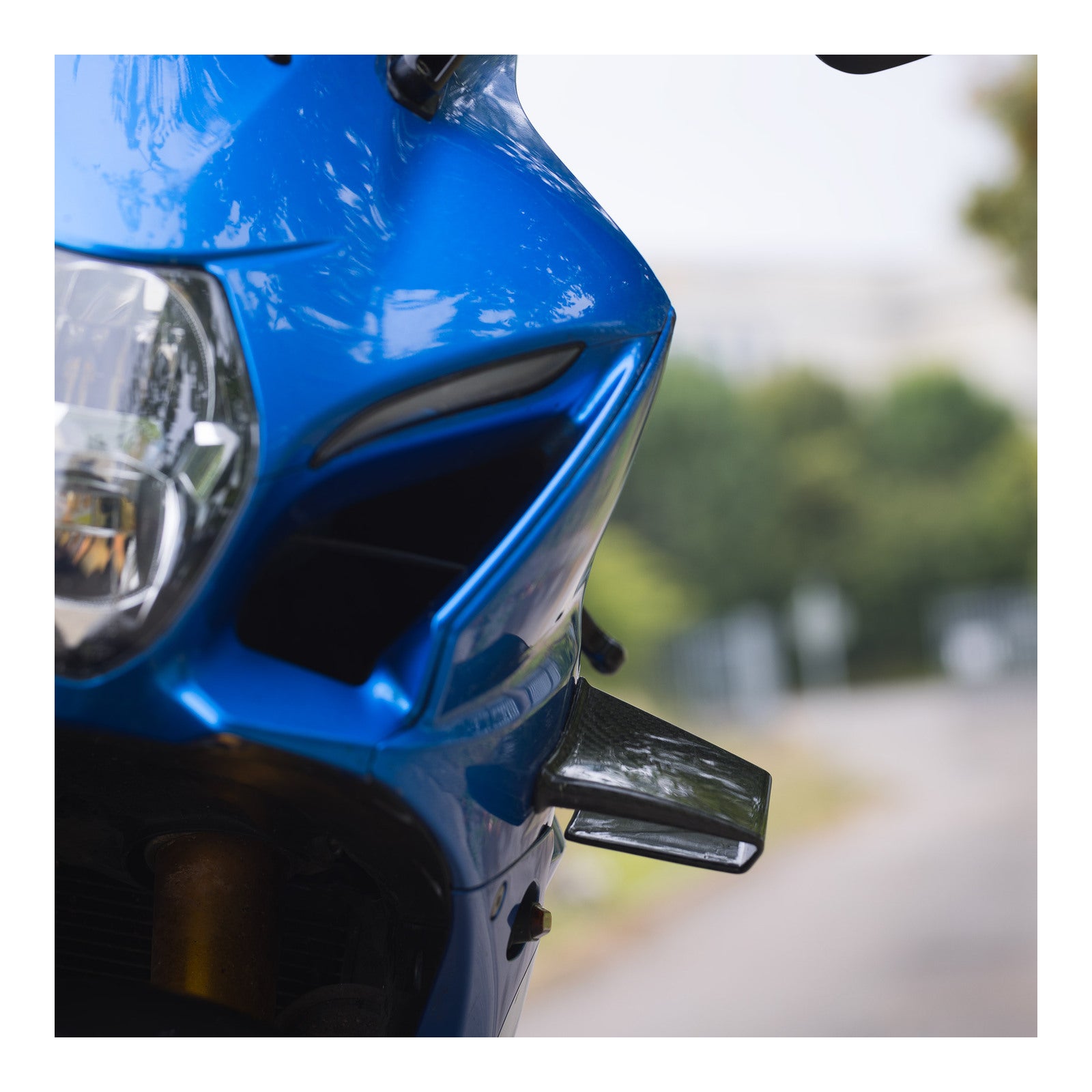 Oxford Carbon Aero Wings - Gloss